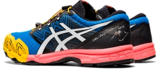 Asics Gel-FujiTrabuco SKY en promoción