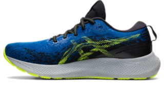 Men's GEL-STRATUS 3, Hazard Green/Lake Drive, Running