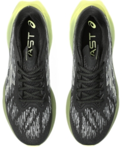 Men's NOVABLAST 3, Black/Dried Leaf Green, Running Shoes