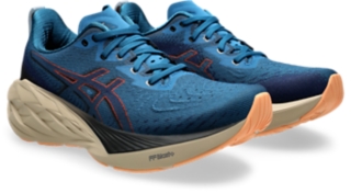 Asics sportstyle novablast sale