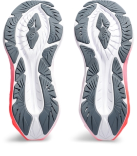 Men's NOVABLAST 4, White/Sunrise Red, Running Shoes