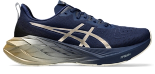 Asics sportstyle novablast sale