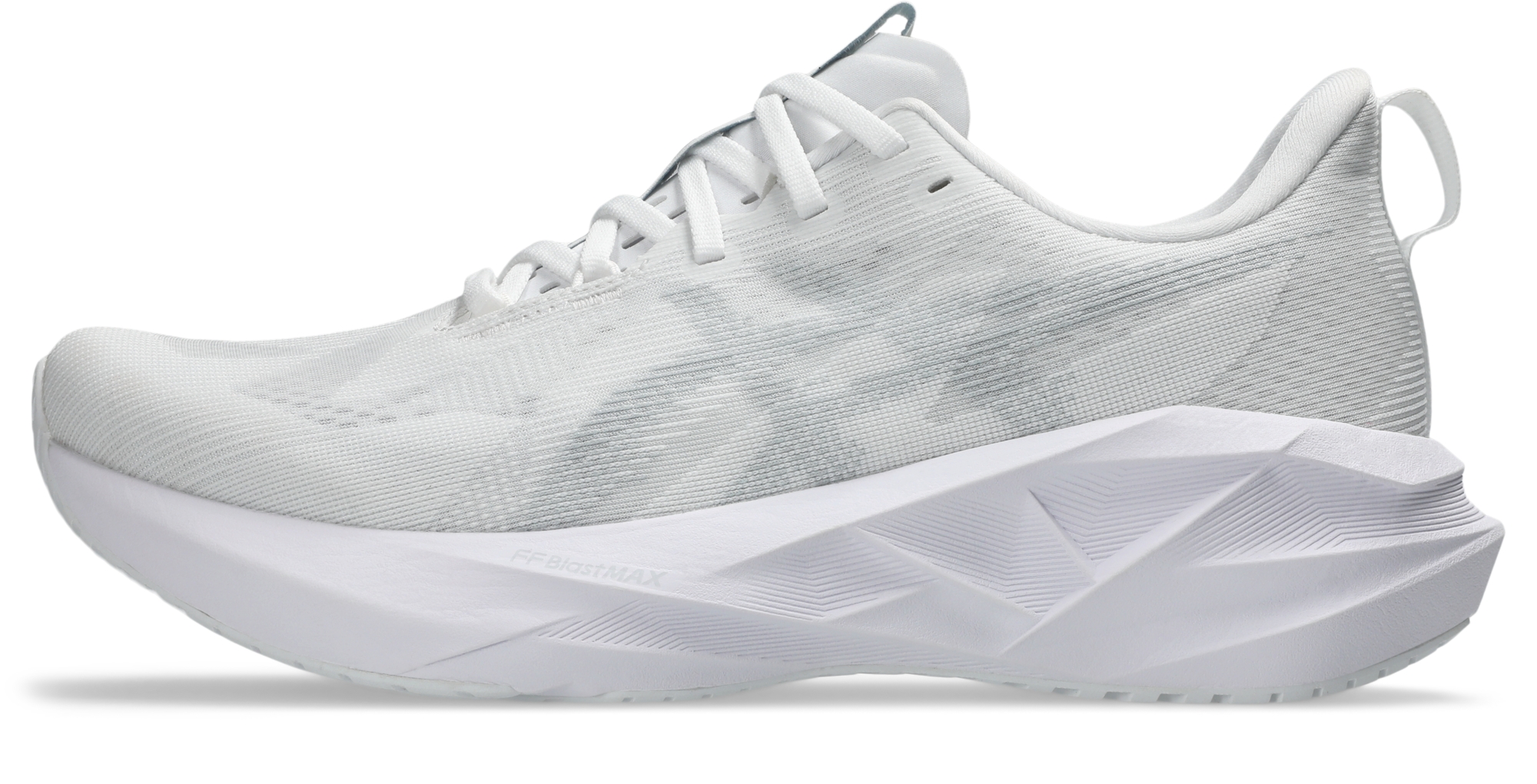 ASICS Novablast 5, vista lateral
