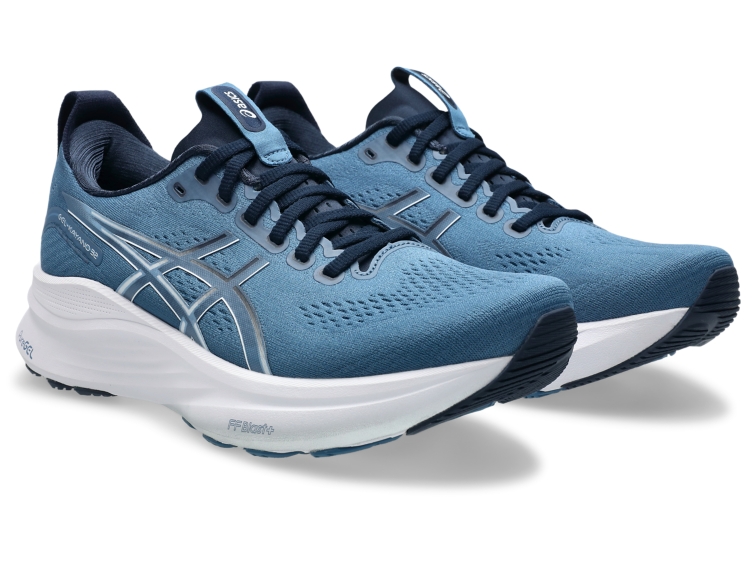 GEL-KAYANO 32 thumbnail