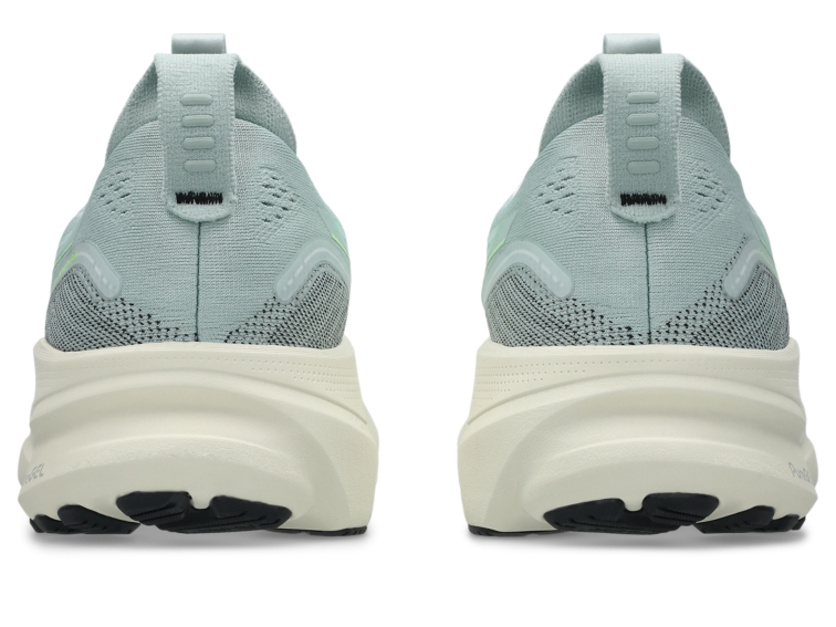 GEL-KAYANO 32 thumbnail