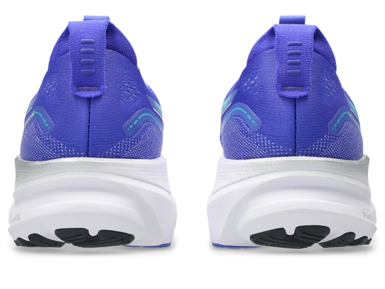 GEL-KAYANO 32 thumbnail