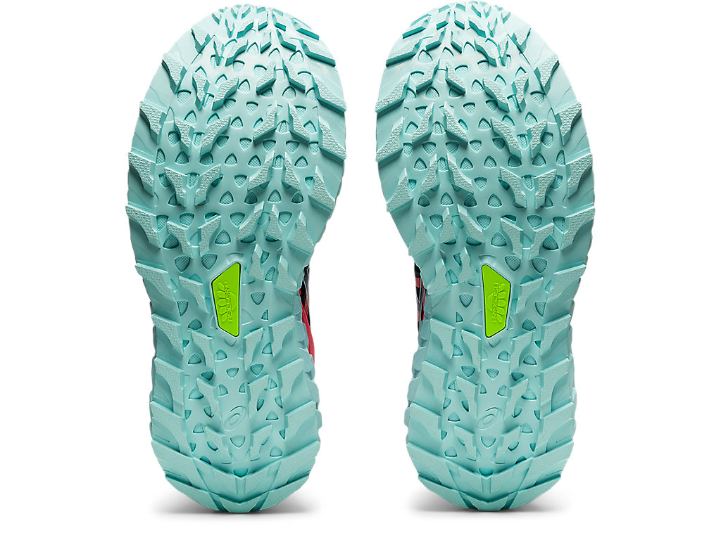 Women's TRABUCO MAX | Black/Blazing Coral | Trail Running Shoes 