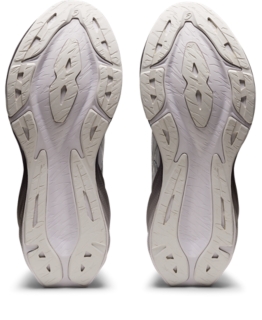 Women's NOVABLAST 3 PLATINUM | White/Pure Silver | Running Shoes