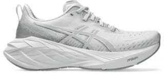 ASICS Women s Novablast 4