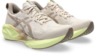 NOVABLAST 5 | Women | Black/Carrier Grey | Women's Running Shoes | ASICS United States