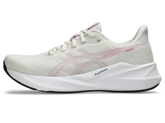 ASICS VERSABLAST 4