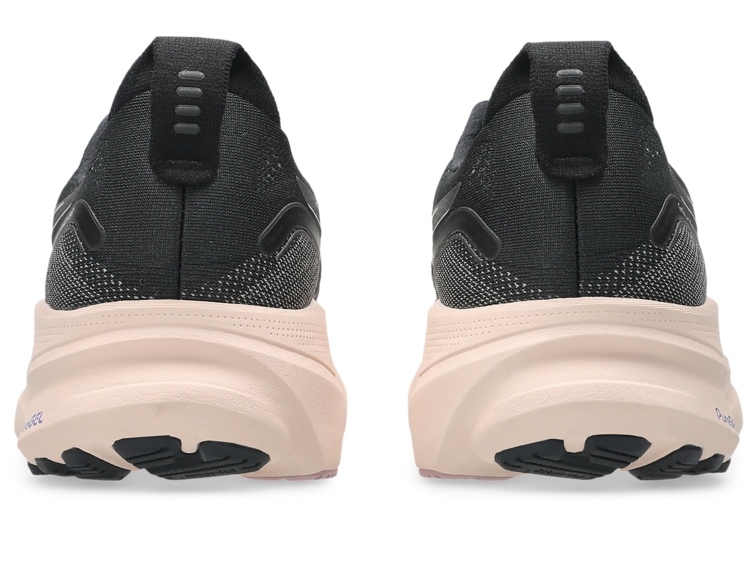 GEL-KAYANO 32 thumbnail