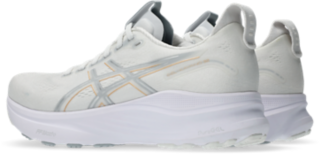 GEL-KAYANO 32