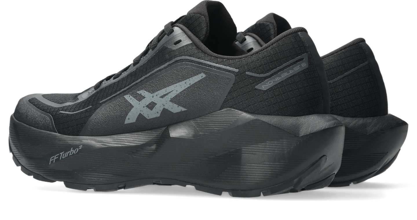 Женские кроссовки ASICS Novablast 6 GTX, цвет: Чёрный / Графитовый серый — фото 3