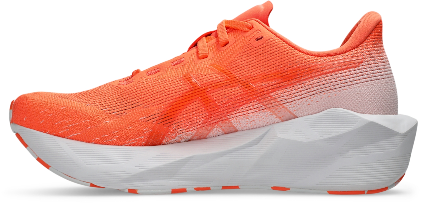 Женские кроссовки ASICS Novablast 6 Tenka, цвет: Яркий коралловый / Белый — фото 4