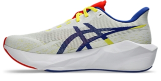 Image 4 of 8 of Unisex CREAM/CHERRY TOMATO NOVABLAST 6 Unisex Running Shoes