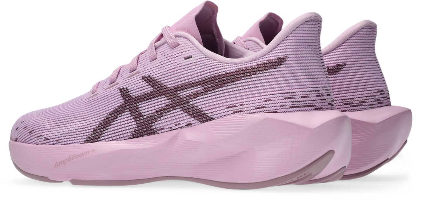 Детские кроссовки ASICS Novablast 6, цвет: Сиреневый — фото 3