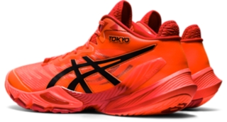 Asics basketball shoes canada best sale