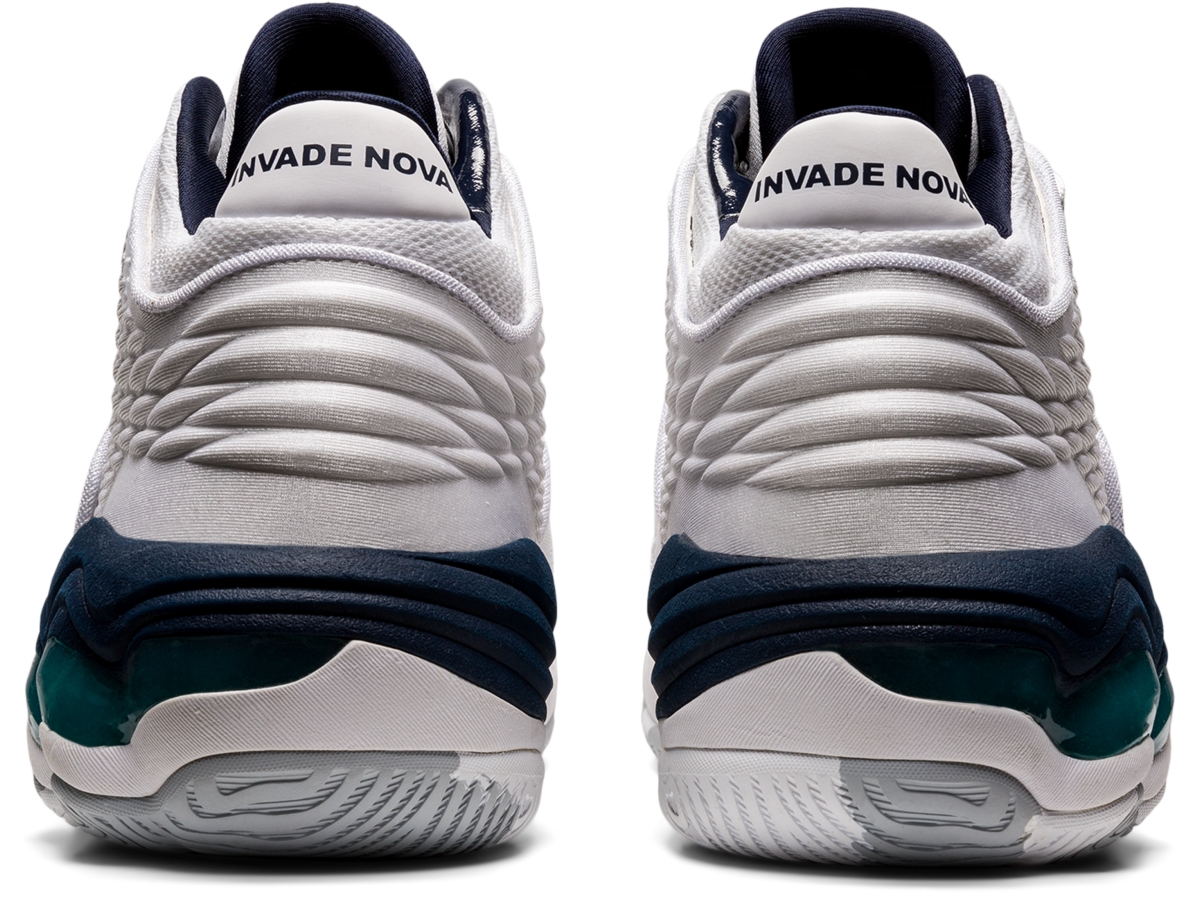 ASICS INVADE NOVA ヒールビュー