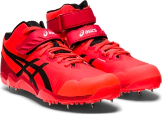 asics javelin spikes