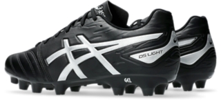 UNISEX DS LIGHT CLUB WIDE | Black/Pure Silver | Soccer Shoes | ASICS