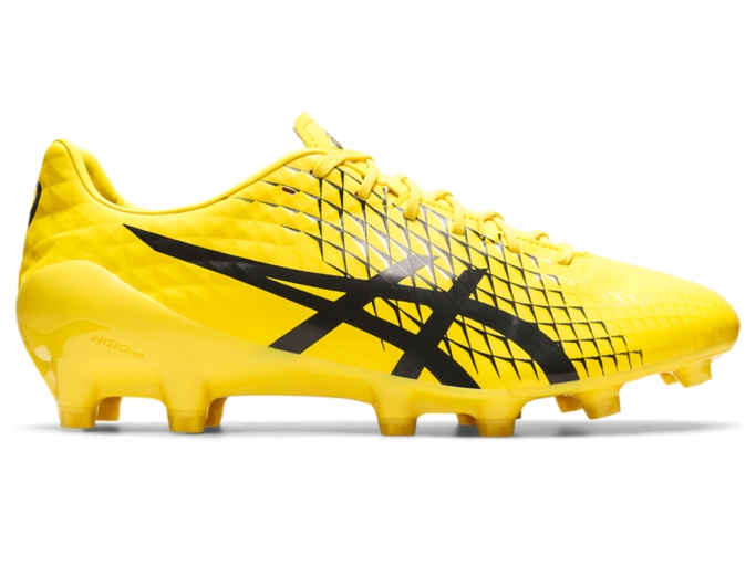 Black and yellow shop asics football boots