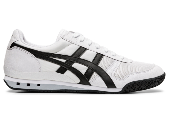 Asics ultimate 81 kids online