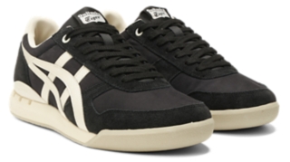 Onitsuka tiger ultimate 81 black best sale on black