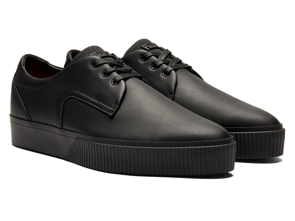 Onitsuka Tiger TIGER POINTY BLACK/BLACK 1183C295 Onitsuka Tiger TIGER POINTY BLACK/BLACK 1183C295