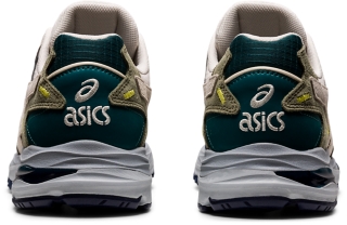 Asics plus online