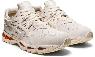 Asics hot sale kayano trainer