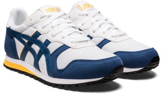 Achat chaussures Asics Homme Basket, vente Asics OC RUNNER Black White -  1201A388 - Basket Homme