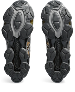 UNISEX GEL-QUANTUM KINETIC, Carbon/Pure Gold, Sportstyle