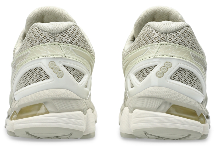 GEL-KAYANO 20 thumbnail