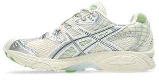 Image 4 of 8 of Unisex IVORY/PIQUANT GREEN GEL-NIMBUS 10.1 Unisex Sportstyle Shoes And Sneakers