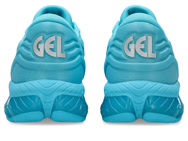 GEL-QUANTUM 360 VIII EMBOSS thumbnail