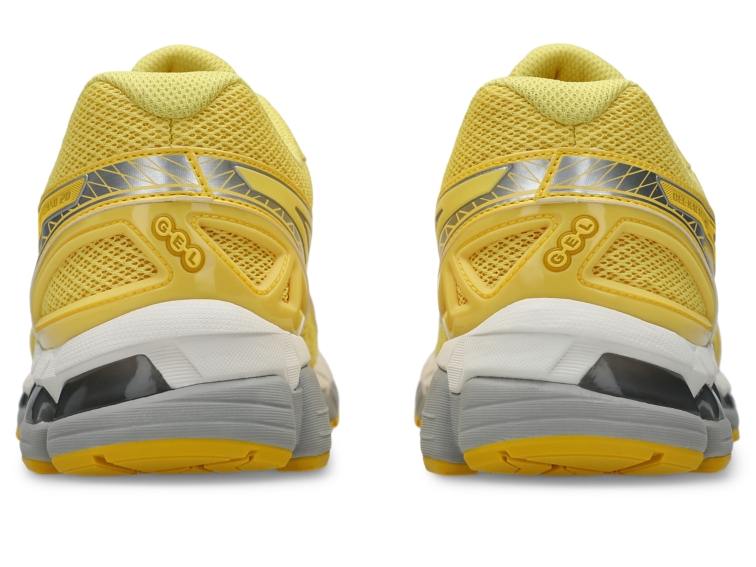 GEL-KAYANO 20 thumbnail