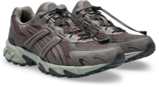 Image 4 of 8 of Unisex COCOA POWDER/ASH GREEN GEL-SONOMA TR62 Unisex Sportstyle Shoes