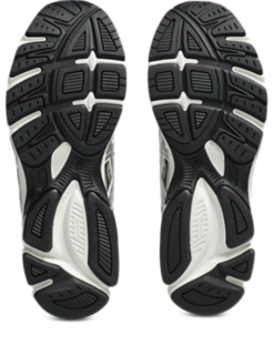 Image 7 of 8 of Unisex WHITE/CLAY CANYON GEL-STRATUS MC Unisex Sportstyle Shoes And Sneakers
