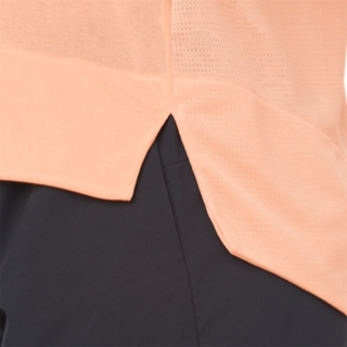 CROP TOP, Image 6 of 9