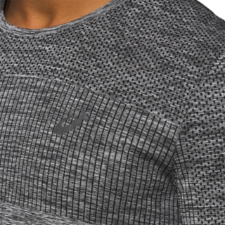 2Way Stretch Seamless Long Sleeve Tee --Black – LÝFT