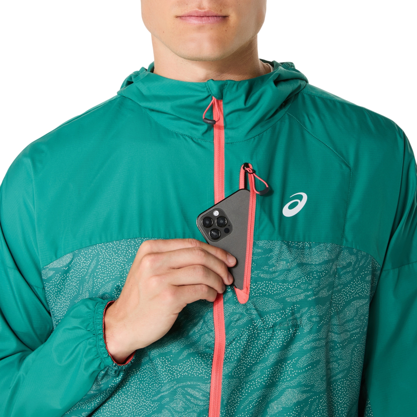 Мужская куртка ASICS Fujitrail Packable, цвет: Берёзовый — фото 3