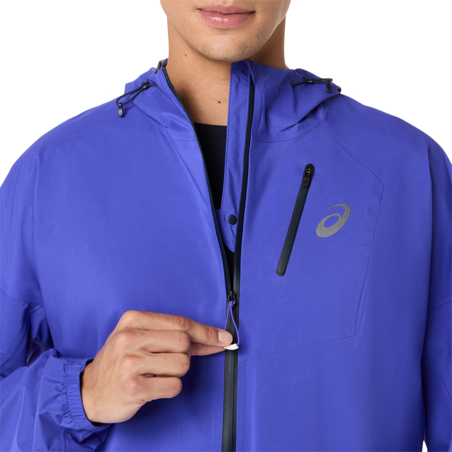 Мужская куртка ASICS Fujitrail Elite Waterproof, цвет: Кобальтовый / Тёмно-синий — фото 4