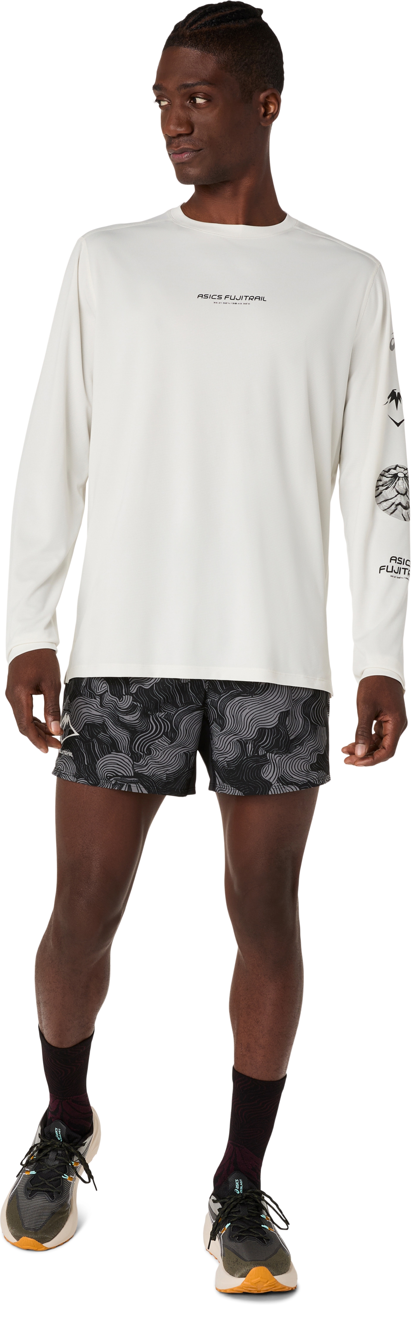 Мужской топ ASICS Fujitrail Logo Long Sleeve Top, цвет: Кремовый — фото 6