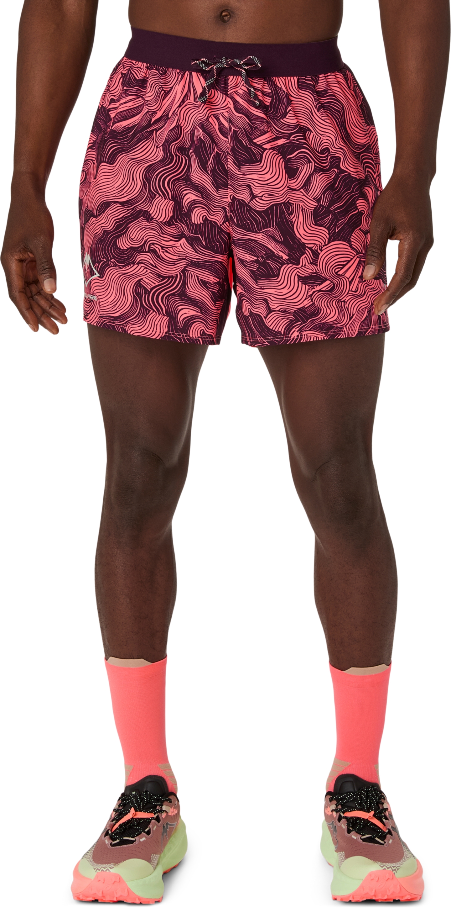 Мужские шорты ASICS Fujitrail All Over Print 5IN Short, цвет: Коралловый / Баклажановый — фото 1