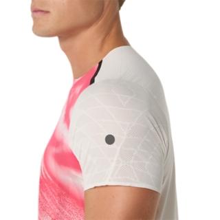 Image 6 of 7 of Men's CREAM FUJITRAIL ELITE GRAPHIC SS TOP Men's Short Sleeve Shirts