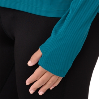 SILVER LS 1/2 ZIP TOP, Image 5 of 10