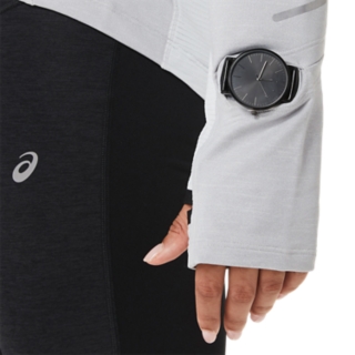 WINTER RUN LONG SLEEVED HOODIE, Image 7 of 10