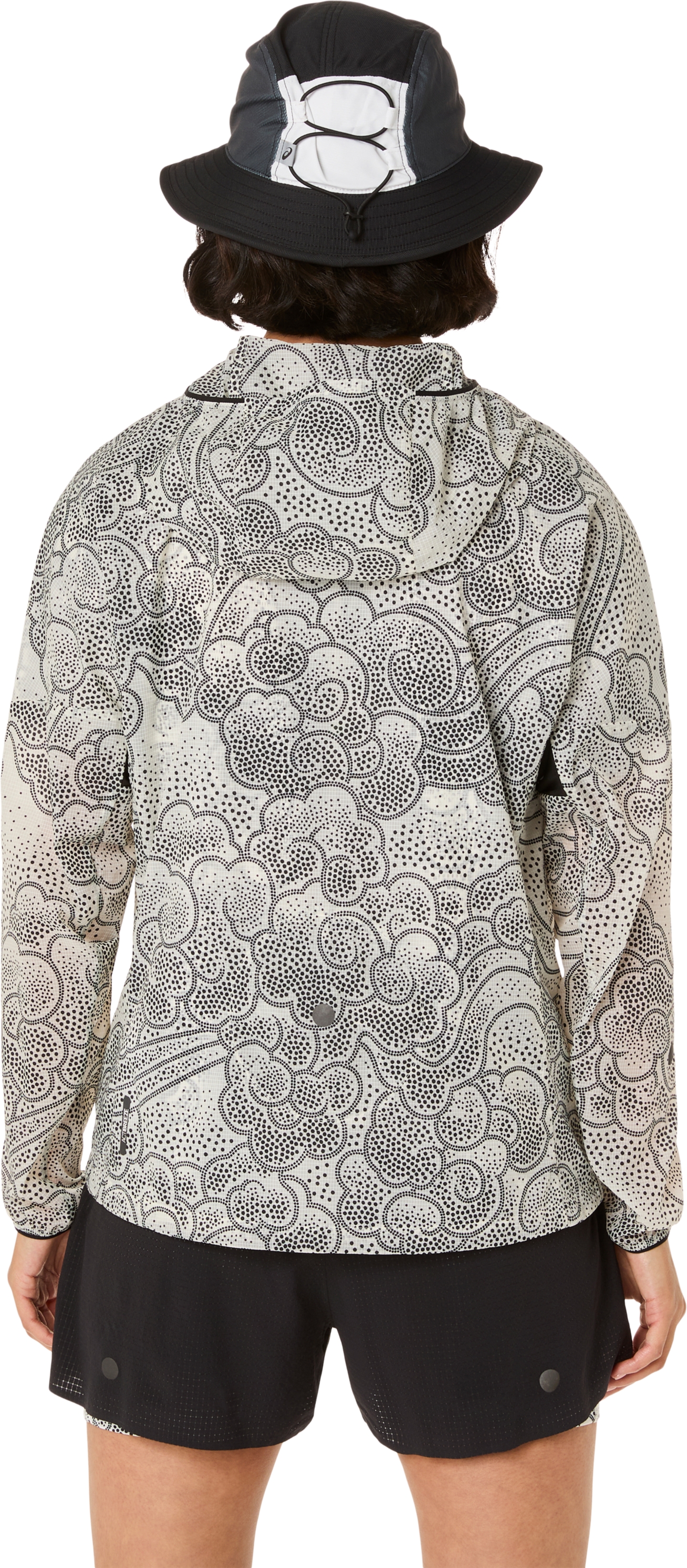 Женская куртка ASICS Limited Series Wind Breaker, цвет: Кремовый — фото 2