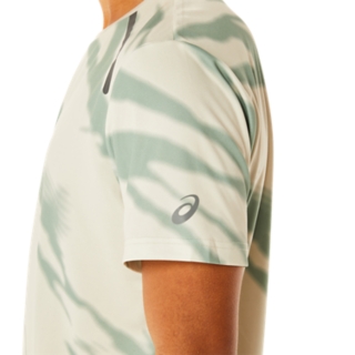 SEASONAL ALL OVER PRINT SHORT SLEEVED TOP, Image 4 of 6